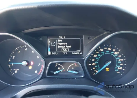 2012 Ford Focus Titanium z USA, uszkodzony, nr VIN 1FAHP3N22CL213454